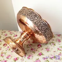 ظرف مسی گل کاری شده قطر 22 مناسب میوه و آجیل رنگ ثابت