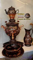 سماور مسی سیاه قلم الماس تراش حجم 4 لیتری ارتفاع ۵۳ با قوری با کلیه سرویس 5 تیکه قوری،پارچ،سینی و.. در مس زنجان نمونه