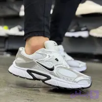 کتونی نایک v5k مردانه کد ۱۰۹۳