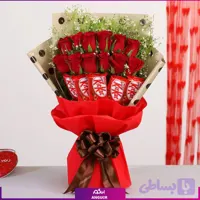 دسته گل رز قرمز با شکلات کیت کت | Kit Kat Chocolate (کد L72YD)