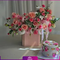 باکس گل و کیک طعم شیرین زندگی