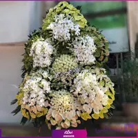تاج گل لوکس با آنتوریوم و رز