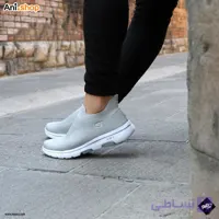 کفش اسکیچرز مدل Knit طبی رنگ طوسی روشن سایز 40