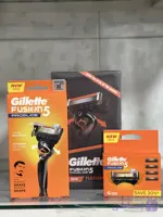 ست دسته اصلاح فیوژن پروگلاید و تیغ یدک ژیلت Fusion5 ProGlide اصل | اصلاح حرفه‌ای و نرم آقایان