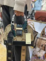 کیف زنانه طرح شنل ۱۲۰ و