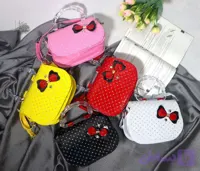 کد 1708 دخترانه دسته شیشه ای نیم گرد پاپپیونی سایز ۱۳*۱۸