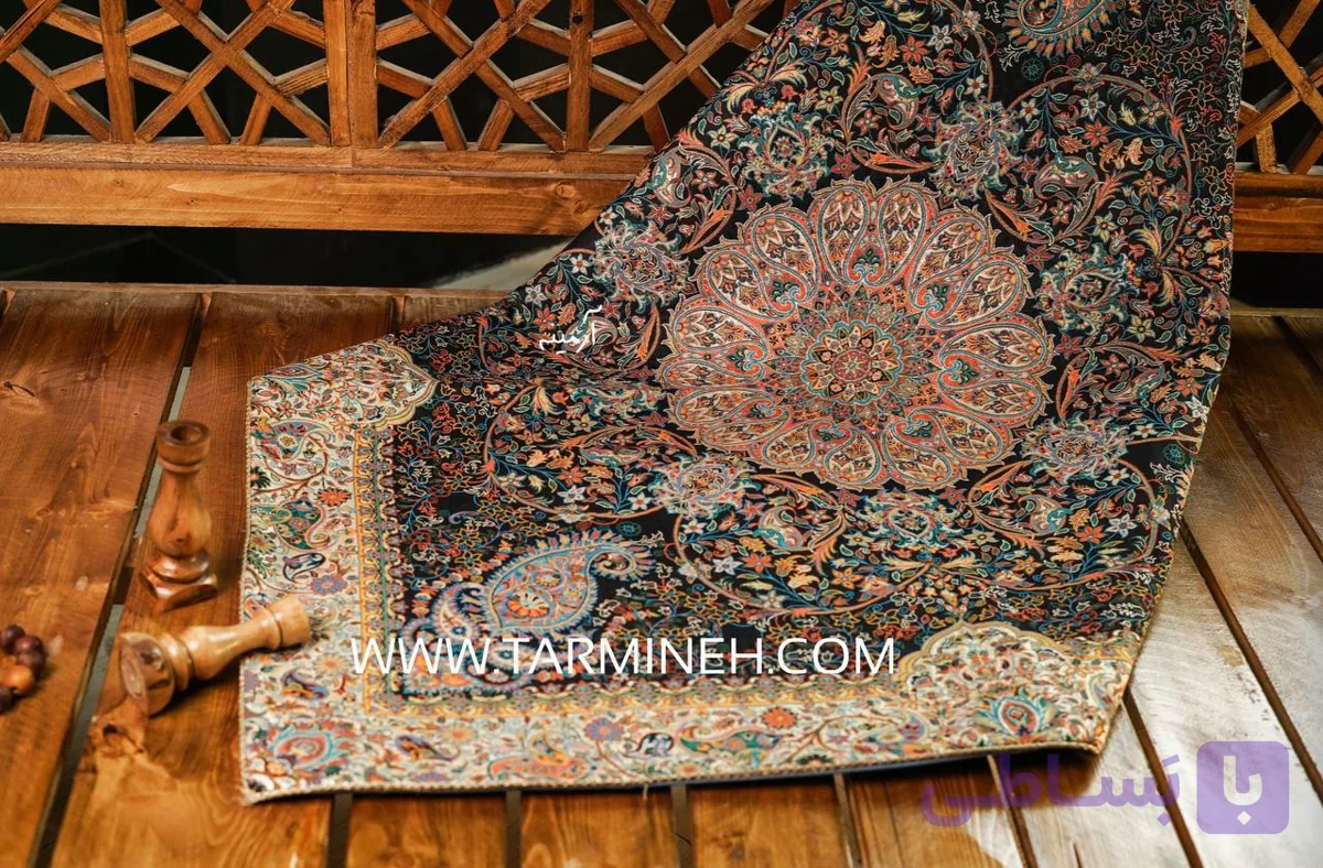 رومیزی مربع ترمه برند نگین خاتم طرح افشار رنگ قرمز