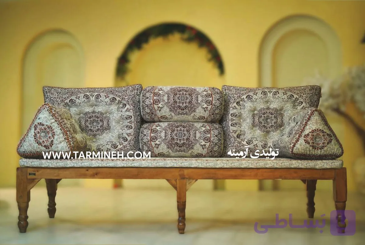 ست 7 تکه پشتی سنتی ترمه طرح شقایق کرم برند آرمینه