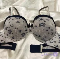 سوتین نخی اسفنجی طرحدار فنردار جکداریک عدد موجود میباشدسایز ۷۵ کاپ B