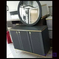 آینه و کنسول ساده خطی ( ارسال باربری پسکرایه )