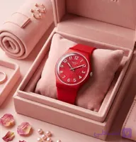 ساعت مچی عقربه‌ای زنانه سواچ مدل Red Grid با بند سیلیکونی قرمز
