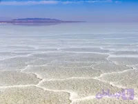 دانلود فایل جاذبه های گردشگری آران وبیدگل به صورتpptx