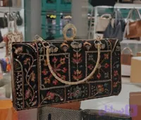کیف سوزن دوزی هیوآ