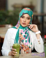 روسری ابریشم برند gnt سایز 135 کد 322
