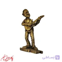 مجسمه مرد نوازنده گیتار الکتریک