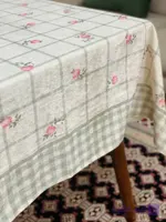 رومیزی مخمل شانل ضد لک طرح چهارخانه سبز کد 637