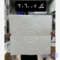 دیوارپوش فومی پشت چسبدار سفید وارداتی کد 05-206 ابعاد 70در70 ضخامت 6میل (پسکرایه)