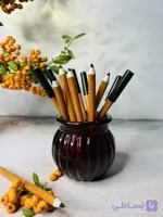 مداد سرمه قابل تراش در دو رنگ مشکی و قهوه ای ترکیب مغز و بادام و روغن حیوانی و موم زنبور عسل و...