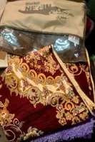 روفرشی مخمل ۲رویزد۹متری حراجی زرشکی