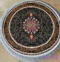 قالیچه حراجی ۱.۵×۱.۵ گرد طرح۷۰۰شانه