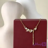 گردنبند زنانه آویزدار طرح شاخه برگ نگین دار طلایی