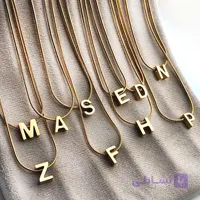 گردنبند حروف برجسته سه بعدی رنگ ثابت طلایی