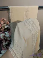 شال حریر مجلسی زنانه کرم نگین دار وارداتی