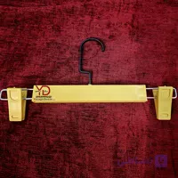 چوب لباسی دوگیره یراق دکور,مدآویز,کرم(۳فنره)