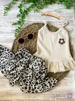 تاپ و شورتک پلنگی دخترانه مناسب ۹ ماه الی ۴ سال