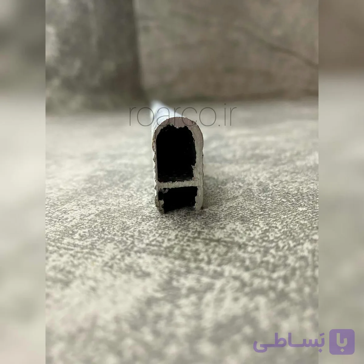 چراغ خطی لاینر آویز کمد و چوب لباسی 12وات عرض 1.5 سانتی متر کد ۱۱برندRoar