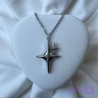 گردنبند ستاره درخشان اسپارکل