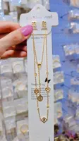 گردنبند وگوشواره طرح طلا ارسال رایگان (کد 9QU29)