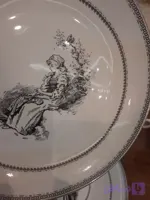 سرویس چینی ۸۶ پارچه مقصود