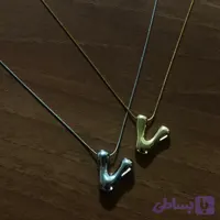 گردنبند حروفV بادکنکی