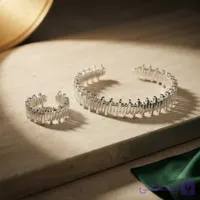 ​ست بنگل و انگشتر زنانه سیلور مدل پیانویی کد ۵۰۰۴؛ کوکِ استایل شما با ترند روز!