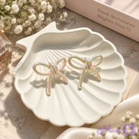 گوشواره پاپیون گره ای کرومی