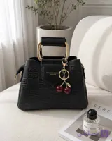 کیف زنانه مدل ونوس