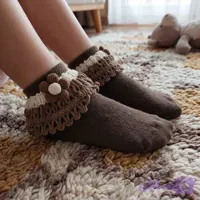 جوراب مجلسی دخترانه تک گل قهوه ای پنبه ای