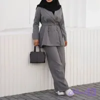 کت شلوار زنانه مدل بیتا جنس پرشیا دیپلمات رنگ مشکی طوسی سورمه ای