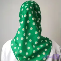 مینی اسکارف نخی دخترونه طرح گل بابونه