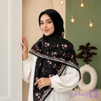 روسری نخی زنانه طرح گل و پاپیون مشکی