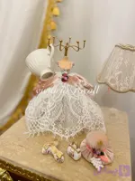 مانکن اکسسوری اشرافی