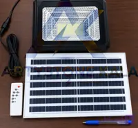 پروژکتور با پنل خورشیدی کنترل دار 3000w باپایه و نصب دیواری. ــ کد_642