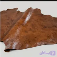 چرم طبیعی گاوی رنگ عنابی دست رنگ