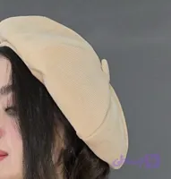 کلاه برت کرم