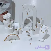 ست مینیمال عکاسی از جواهرات و اکسسوری