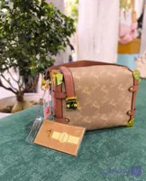 کیف زنانه مستر وارداتی تیائوشیجیا