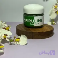 اسکراب کلانای حاوی جلبک اسپیرولینا