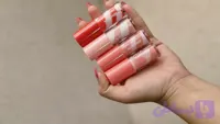 بستنی لب میس لارا بافت سبک برای کننده