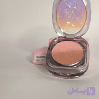 رژگونه دختر